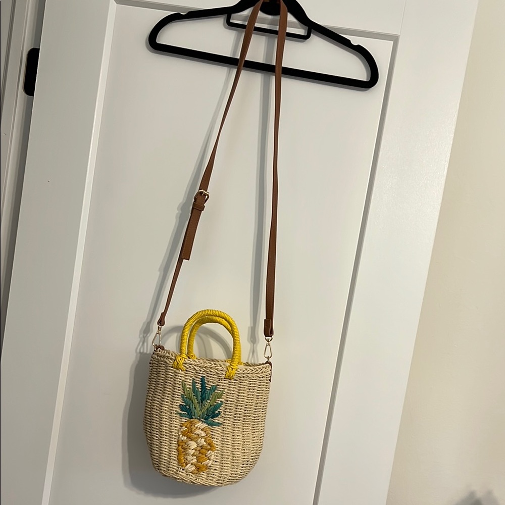 Straw Pineapple Embroidered Crossbody Bag